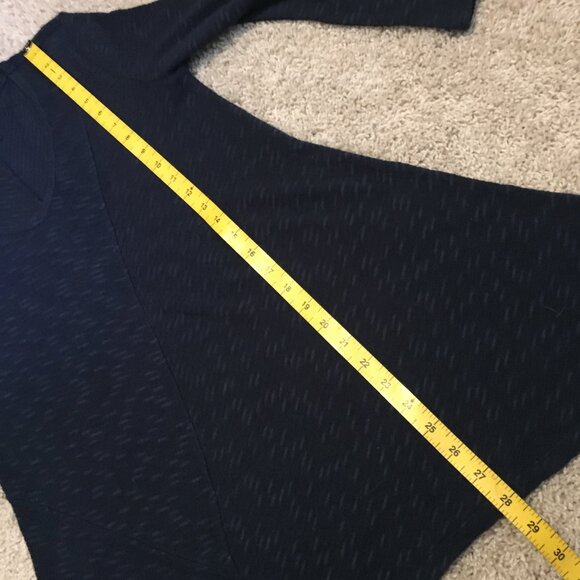 DKNY JEANS Navy Blue A-Line Knit Sweater - Picture 14 of 16